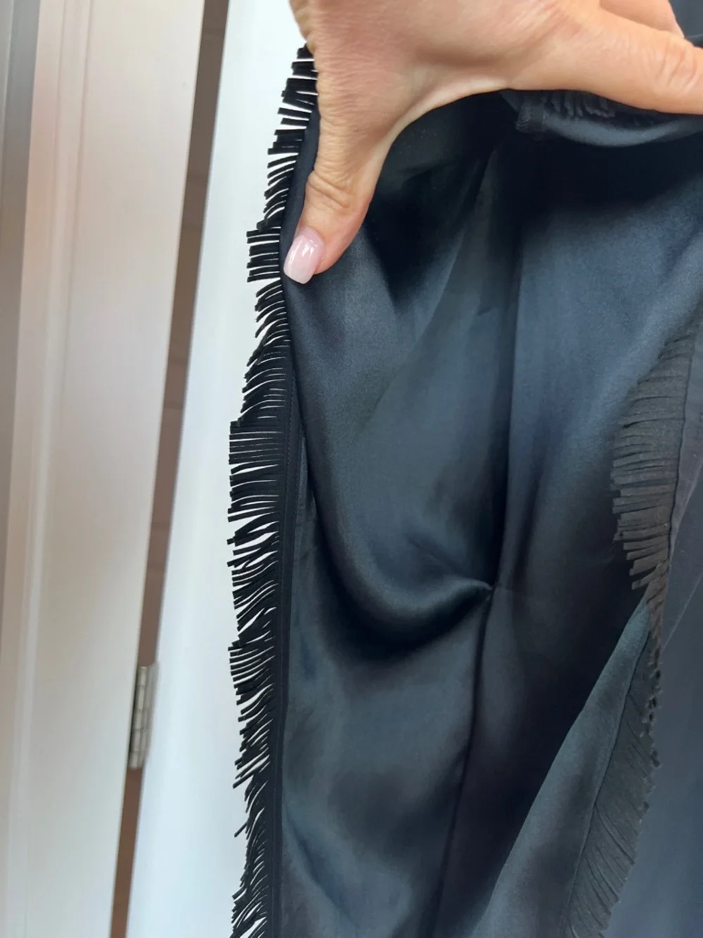 Marie Oliver Black Fringe Dolman Sleeve Silk Top size S - Picture 5 of 7